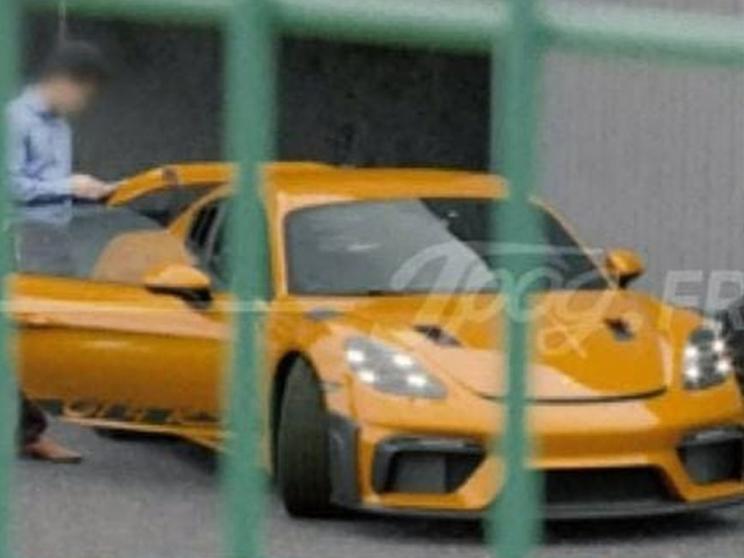 汽车贴膜-Cayman GT4 RS无伪实车曝光